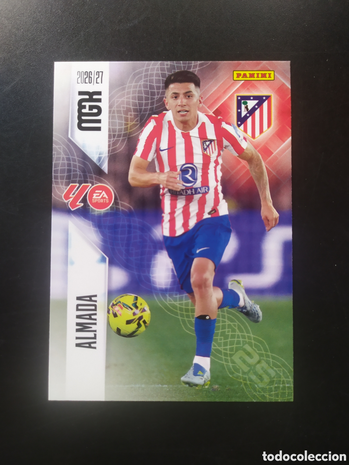 Cromos de f&uacute;tbol: Megacracks 2026 2027 26 27 panini Almada n&deg; 68 Atl&eacute;tico Madrid