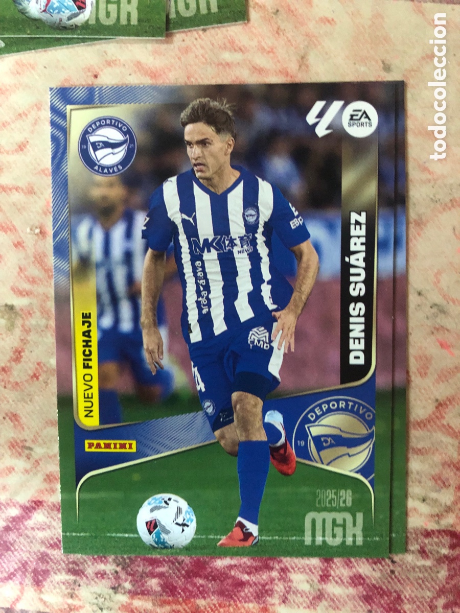Cromos de f&uacute;tbol: Cromo Megacracks. 2025 2026. 25 26. Denis Su&aacute;rez. Alav&eacute;s. Nuevo Fichaje. N. &ordm; 483. Panini