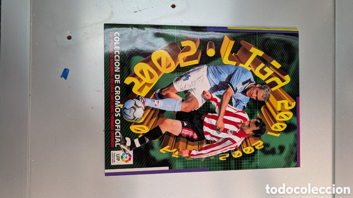 Cromos de f&uacute;tbol: ALBUM PLANCHA VAC&Iacute;O LIGA ESTE 2001/02 01 02 NUNCA TUVO CROMOS PEGADOS