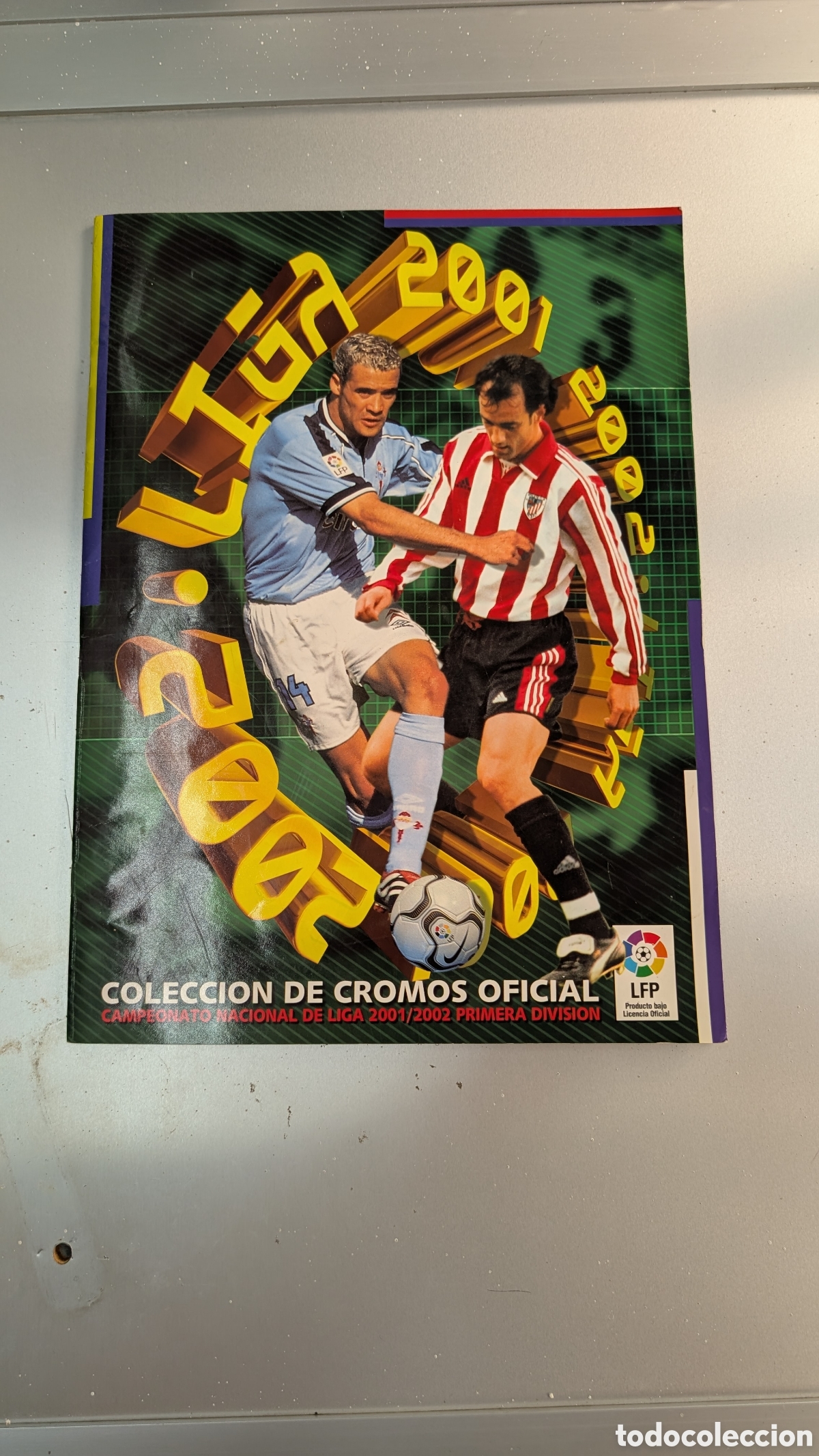 Cromos de f&uacute;tbol: ALBUM INCOMPLETO LIGA ESTE 2001/02 01 02 INCLUYE 9 FICHAJES MUY BUEN ESTADO GENERAL