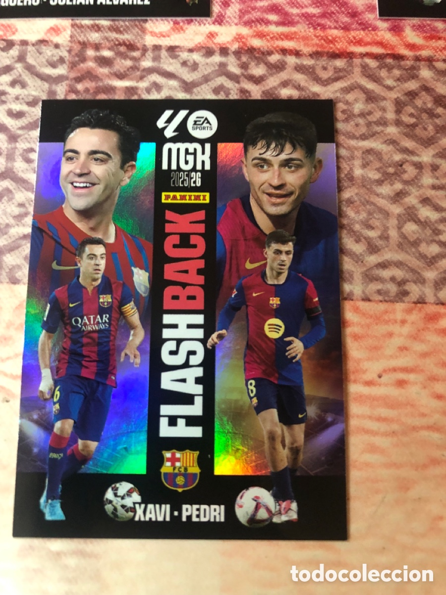 Cromos de f&uacute;tbol: 432 XAVI-PEDRI FLASH BACK DEL BARCELONA 25 26 MGK 2025 2026 MEGACRACKS NUEVO