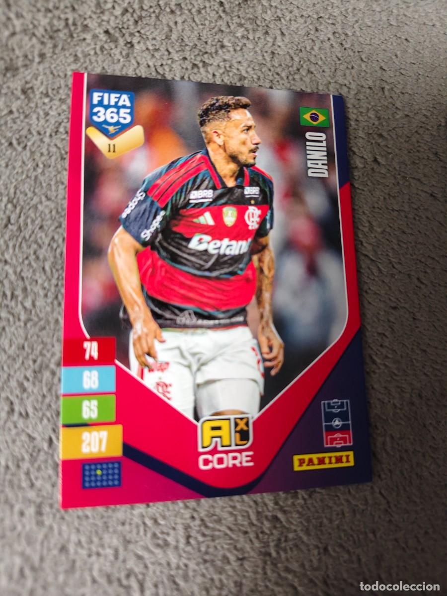 Fu&szlig;ball-Sticker: 11 365 ADRENALYN 26 27 DANILO CR FLAMENGO BASE CARD CORE 2026 2027 FIFA PANINI AAV