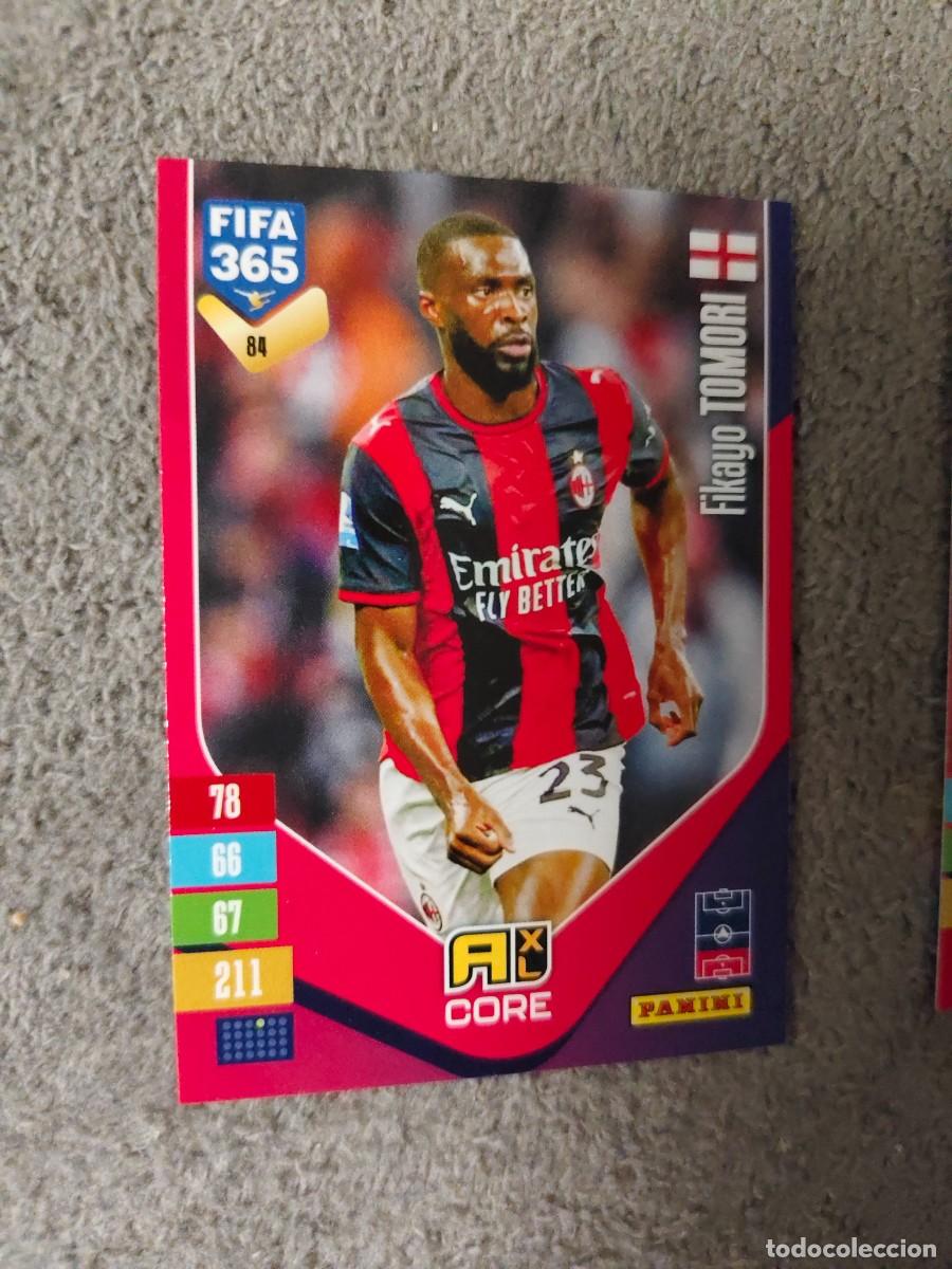 Figurine di Calcio: 84 365 ADRENALYN 26 27 FIKAYO TOMORI AC MILAN BASE CARD CORE 2026 2027 FIFA PANINI AAV