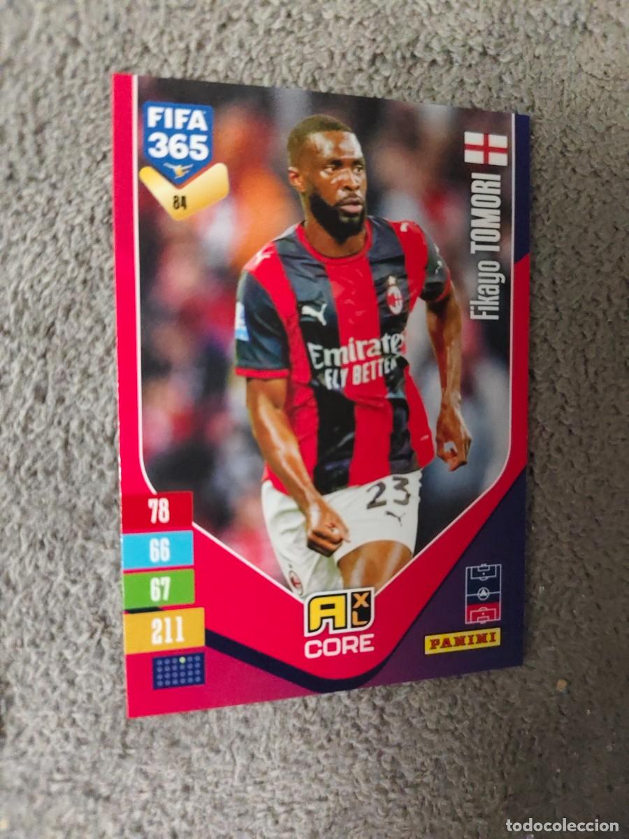 Figurine di Calcio: 84 365 ADRENALYN 26 27 FIKAYO TOMORI AC MILAN BASE CARD CORE 2026 2027 FIFA PANINI AAV
