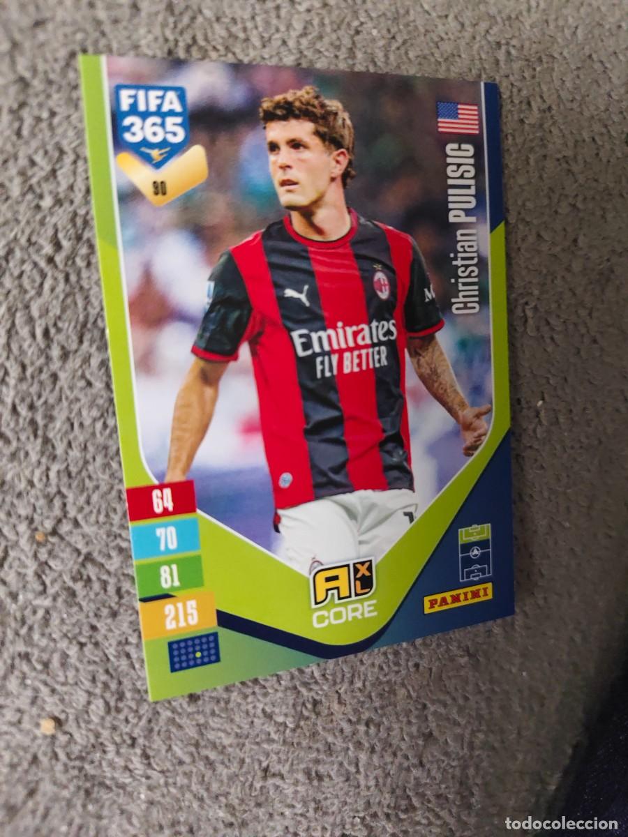 Cromos de Futebol: 90 365 ADRENALYN 26 27 CHRISTIAN PULISIC AC MILAN BASE CARD CORE 2026 2027 FIFA PANINI AAV