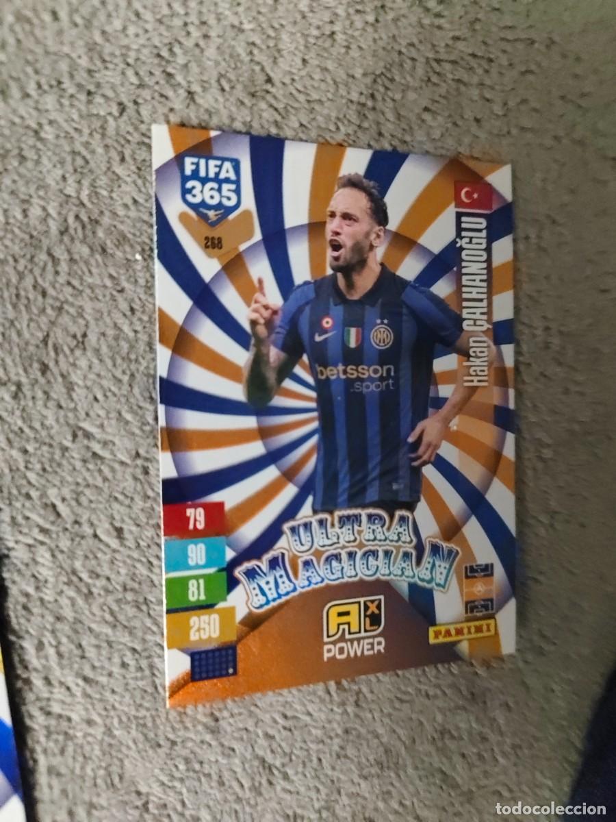 Cromos de f&uacute;tbol: 268 365 ADRENALYN 26 27 HAKAN &Ccedil;ALHANOĞLU INTER MILAN ULTRA MAGICIAN 2026 2027 FIFA PANINI AAV