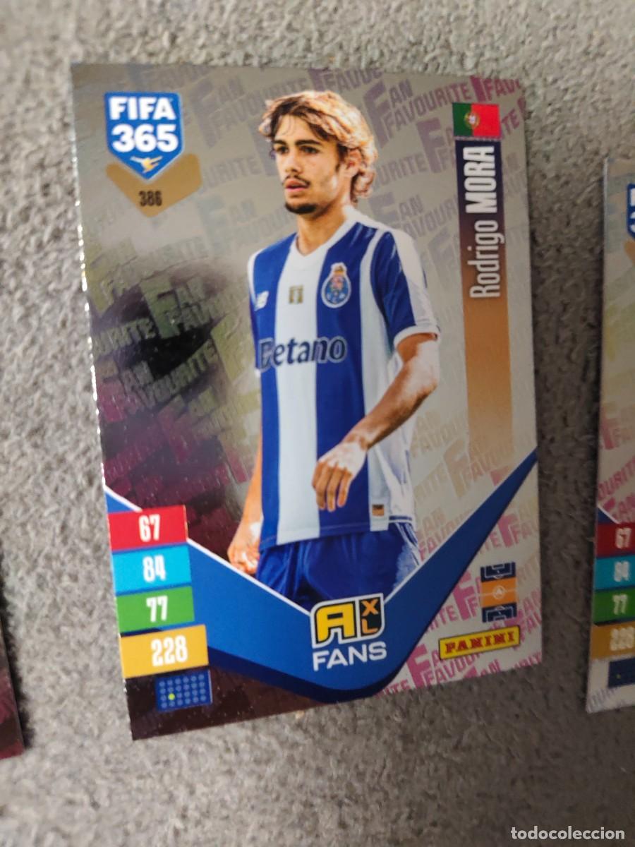 Cromos de Futebol: 386 365 ADRENALYN 26 27 RODRIGO MORA FC PORTO FAN FAVOURITE 2026 2027 FIFA PANINI AAV
