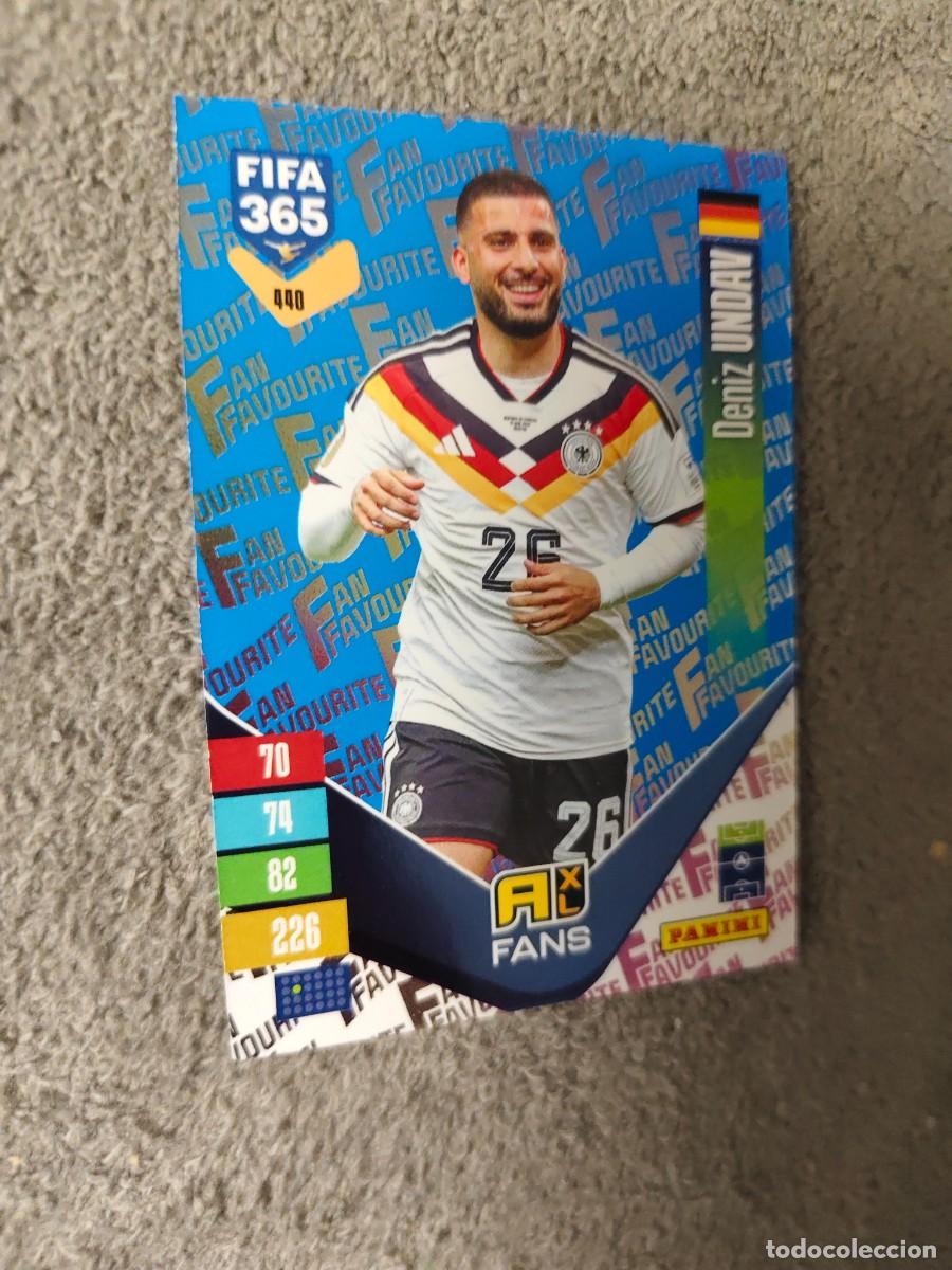 Cromos de Futebol: 440 PARALELA AZUL 365 ADRENALYN 26 27 DENIZ UNDAV ALEMANIA FAN FAVOURITE 2026 2027 FIFA PANINI AAV