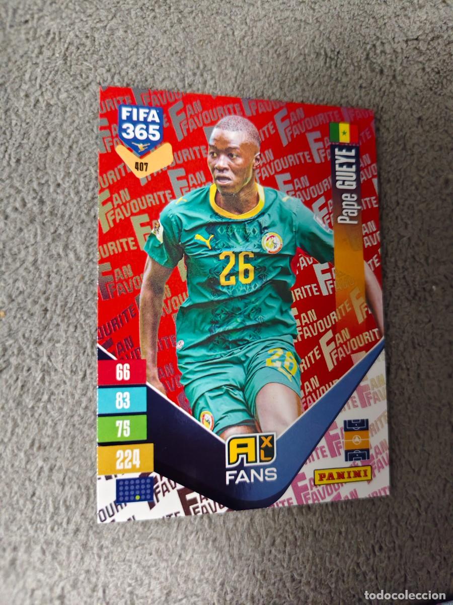 Cromos de Futebol: 407 PARALELA ROJA 365 ADRENALYN 26 27 PAPA GUEYE SENEGAL FAN FAVOURITE 2026 2027 FIFA PANINI AAV