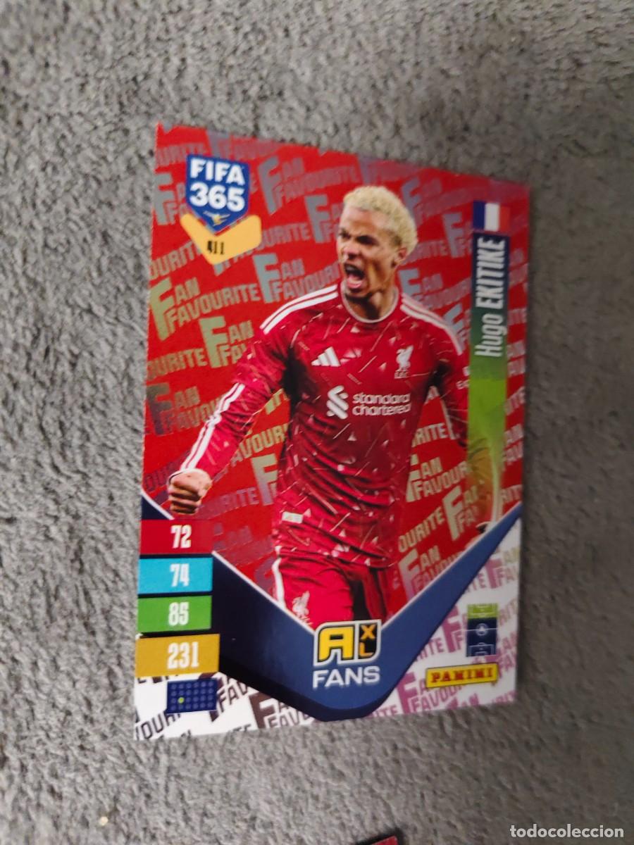 Cromos de Futebol: 411 PARALELA ROJA 365 ADRENALYN 26 27 EKITIKE LIVERPOOL FAN FAVOURITE 2026 2027 FIFA PANINI AAV