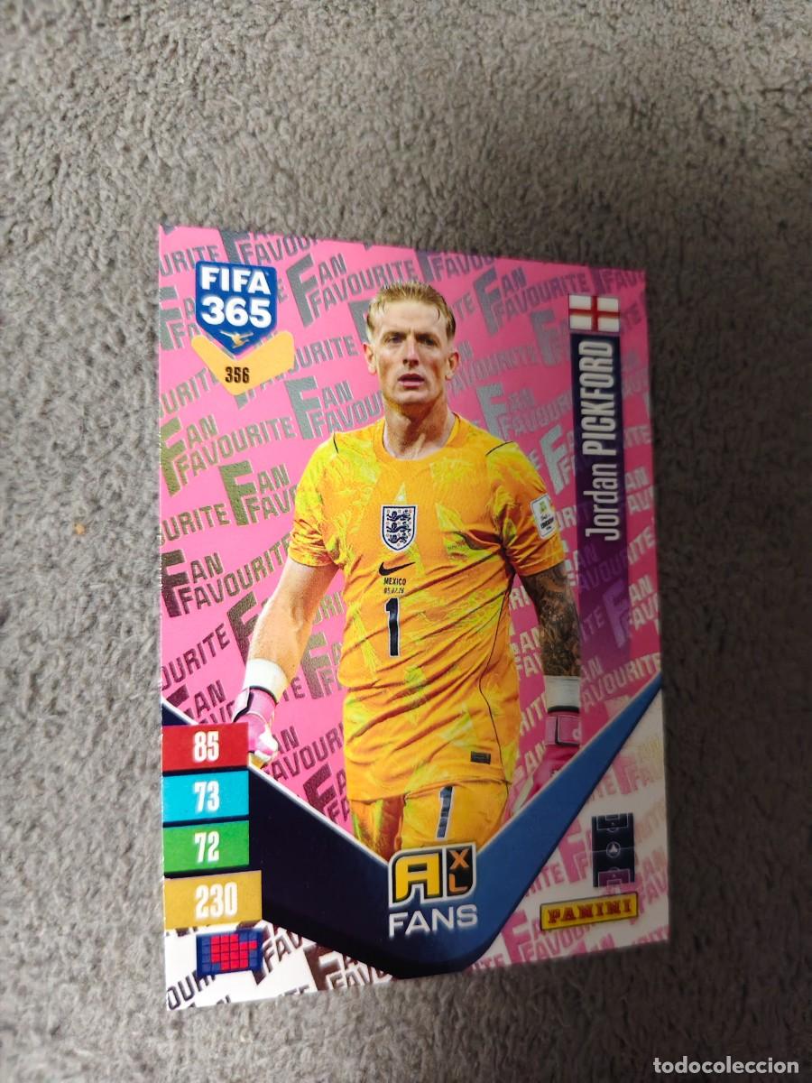 Fu&szlig;ball-Sticker: 356 PARALELA ROSA 365 ADRENALYN 26 27 PICKFORD INGLATERRA FAN FAVOURITE 2026 2027 FIFA PANINI AAV