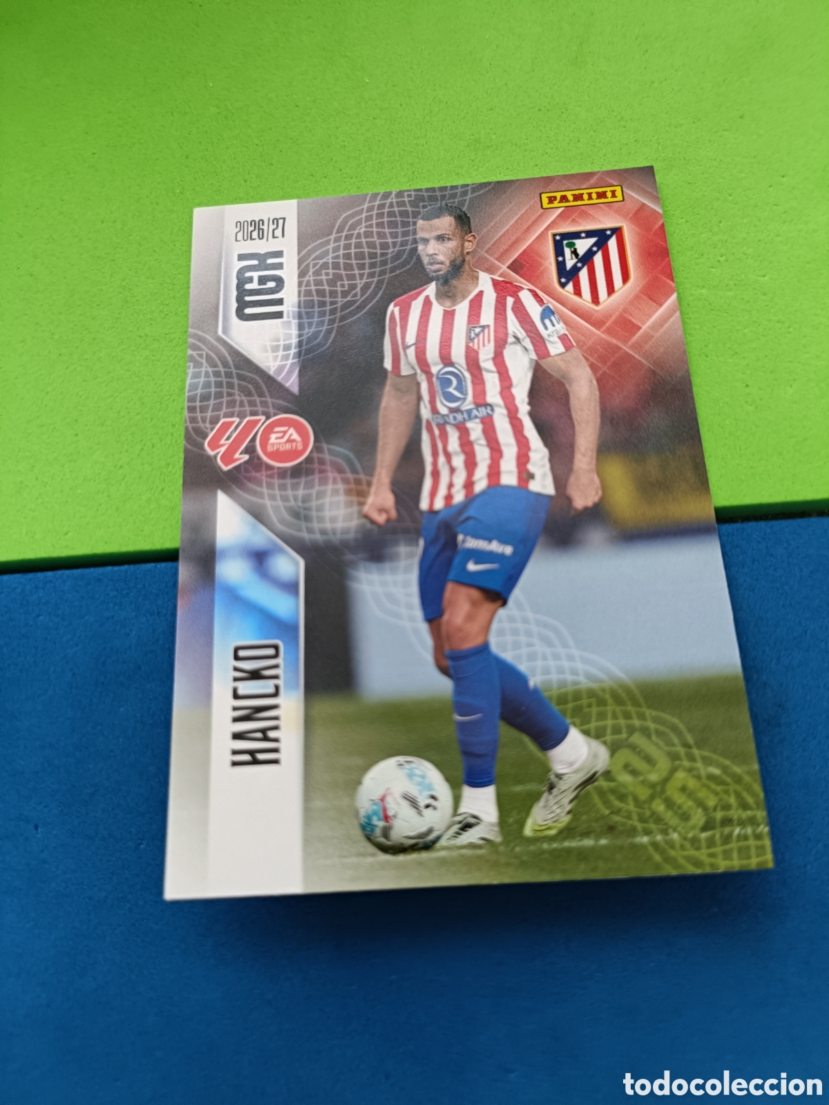Cromos de f&uacute;tbol: PANINI 2026 2027 MGK MEGACRACKS 25 Aniversario - Atl&eacute;tico Madrid 62 Hancko