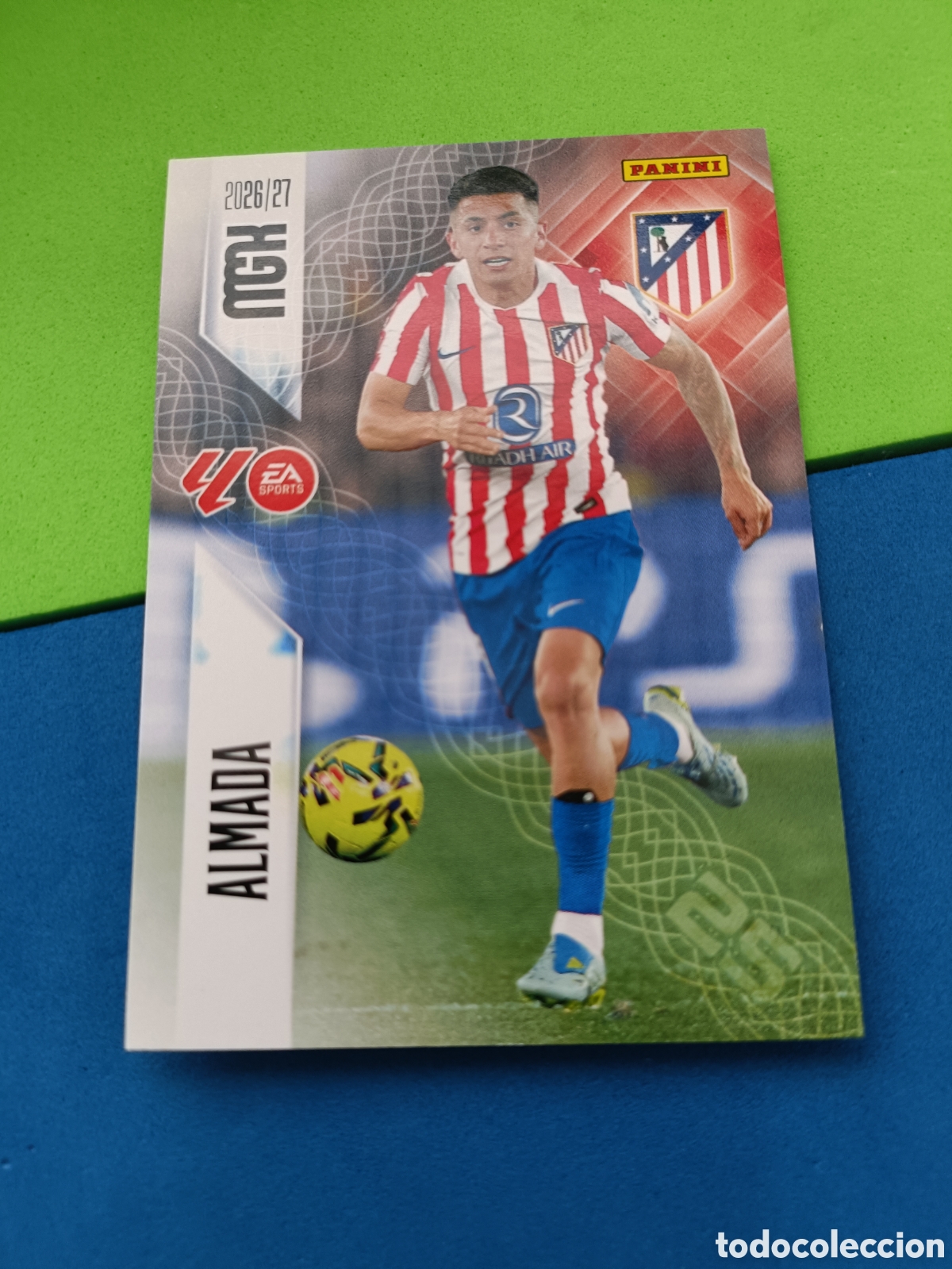 Cartes &agrave; collectionner de Football: PANINI 2026 2027 MGK MEGACRACKS 25 Aniversario - Atl&eacute;tico Madrid 68 Almada