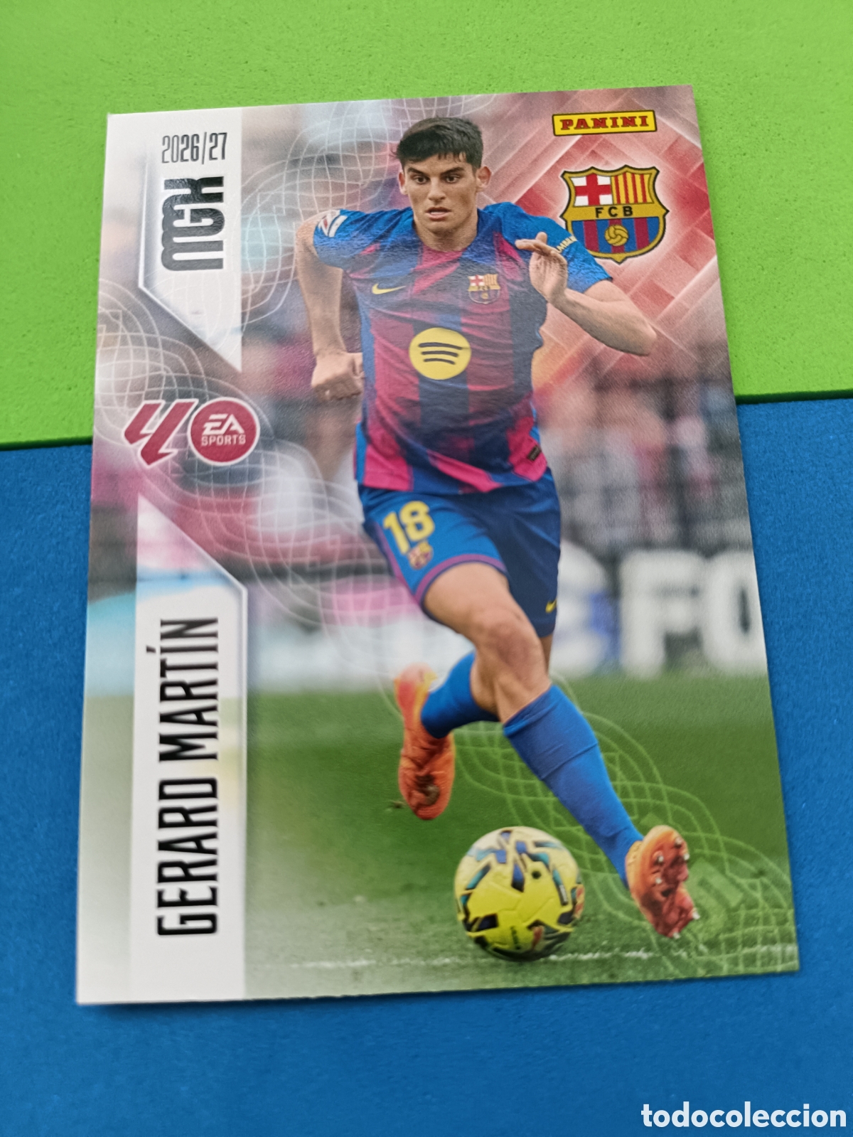 Cromos de f&uacute;tbol: PANINI 2026 2027 MGK MEGACRACKS 25 Aniversario - Barcelona 77 Gerard Mart&iacute;n