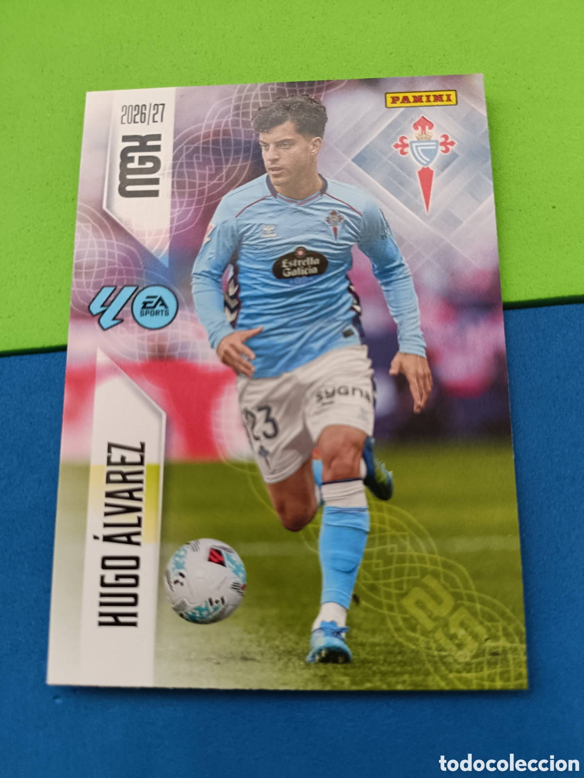 Cromos de f&uacute;tbol: PANINI 2026 2027 MGK MEGACRACKS 25 Aniversario - Celta Vigo 120 Hugo &Aacute;lvarez