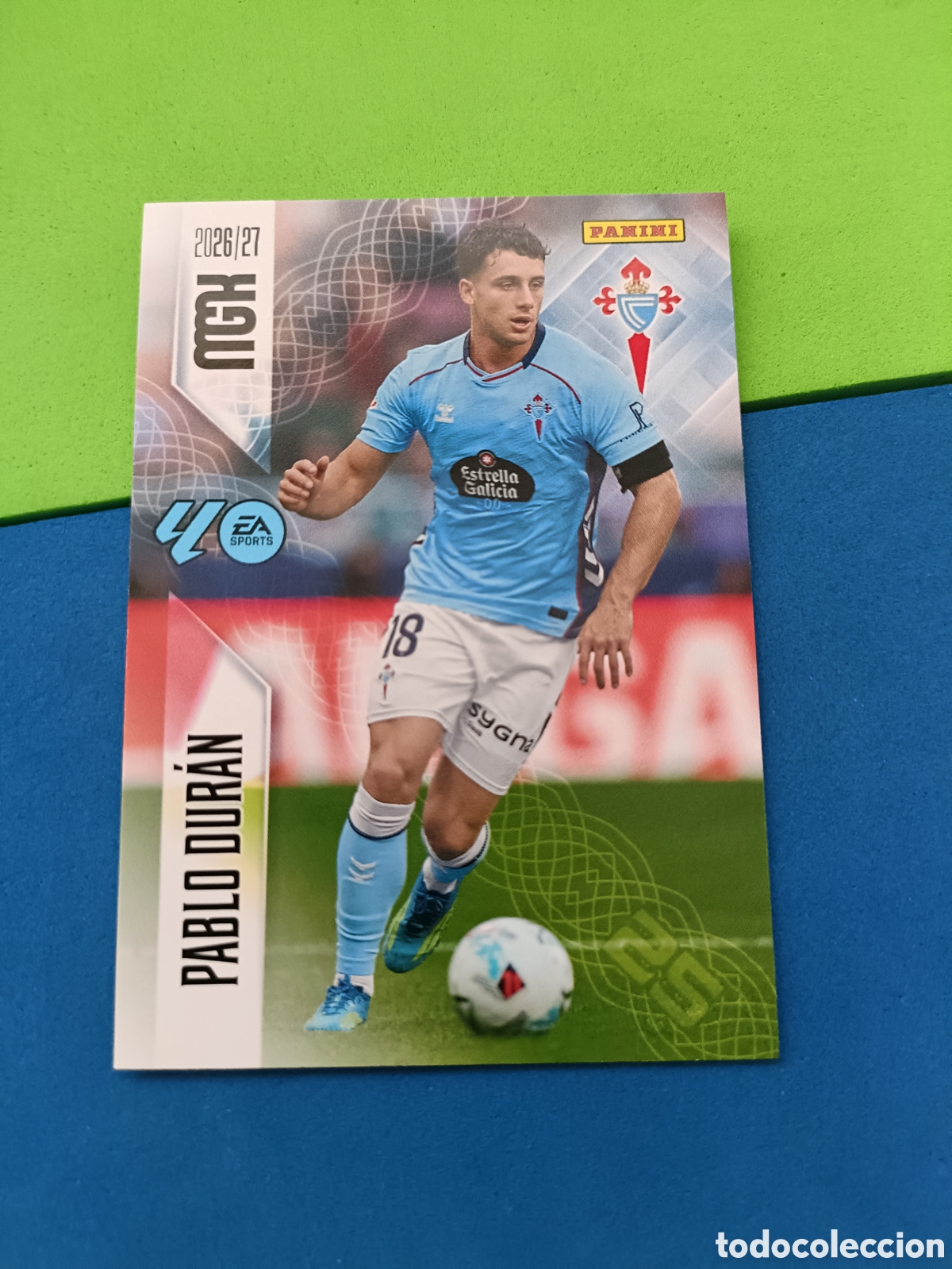 Cromos de f&uacute;tbol: PANINI 2026 2027 MGK MEGACRACKS 25 Aniversario - Celta Vigo 123 Pablo Dur&aacute;n