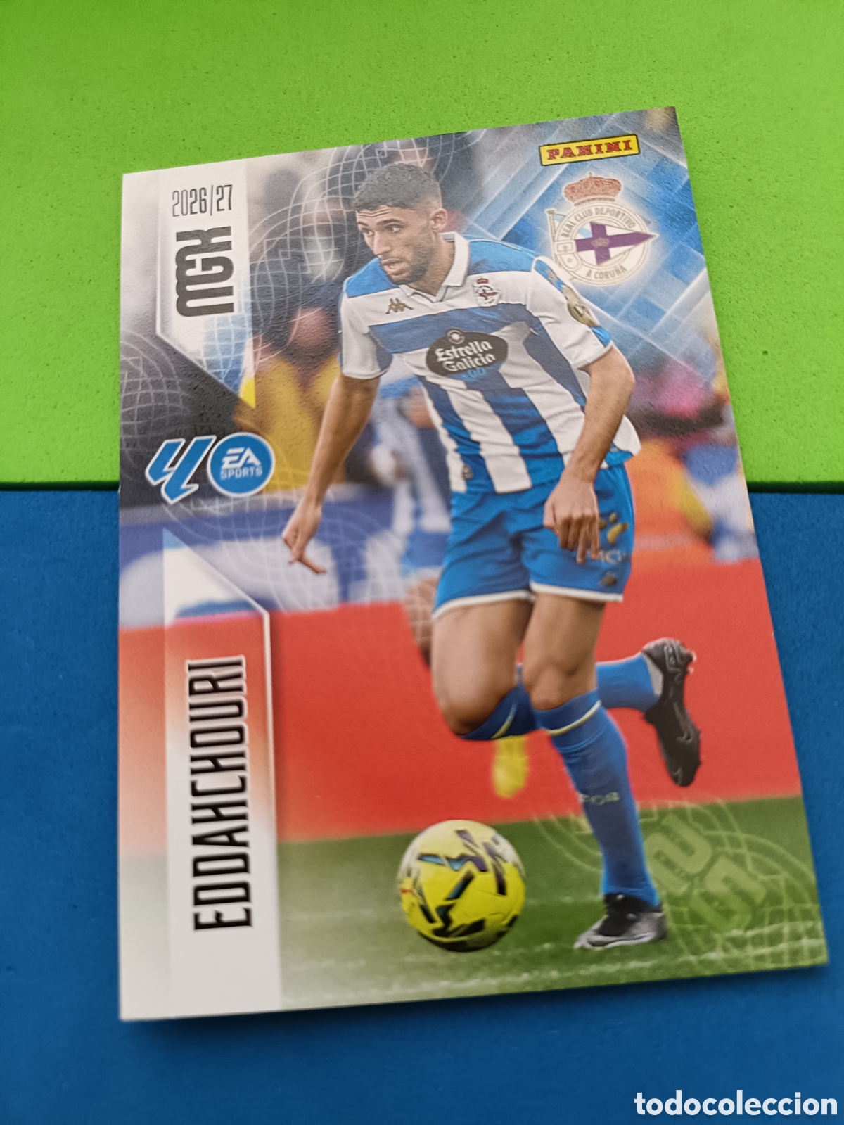 Cromos de f&uacute;tbol: PANINI 2026 2027 MGK MEGACRACKS 25 Aniversario - Deportivo Coru&ntilde;a 143 Eddahchouri
