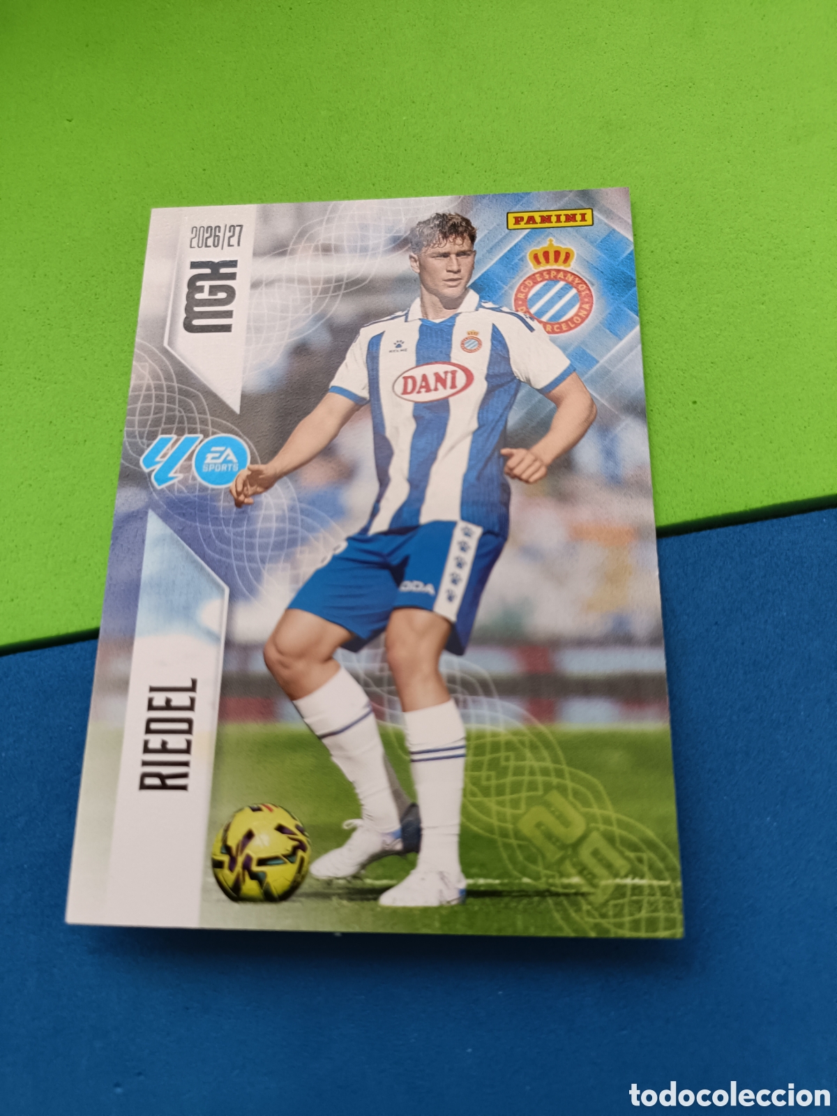 Cromos de f&uacute;tbol: PANINI 2026 2027 MGK MEGACRACKS 25 Aniversario - Espa&ntilde;ol 168 Riedel