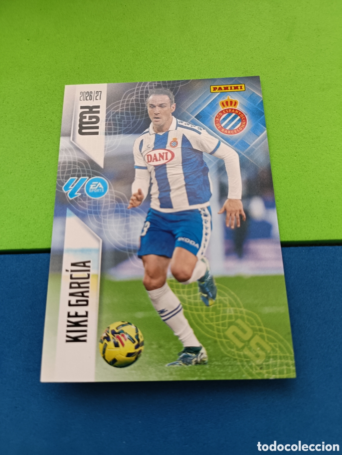 Cromos de f&uacute;tbol: PANINI 2026 2027 MGK MEGACRACKS 25 Aniversario - Espa&ntilde;ol 179 Kike Garc&iacute;a