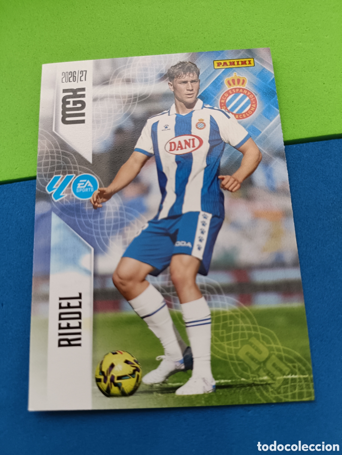 Cromos de f&uacute;tbol: PANINI 2026 2027 MGK MEGACRACKS 25 Aniversario - Espa&ntilde;ol 168 Riedel