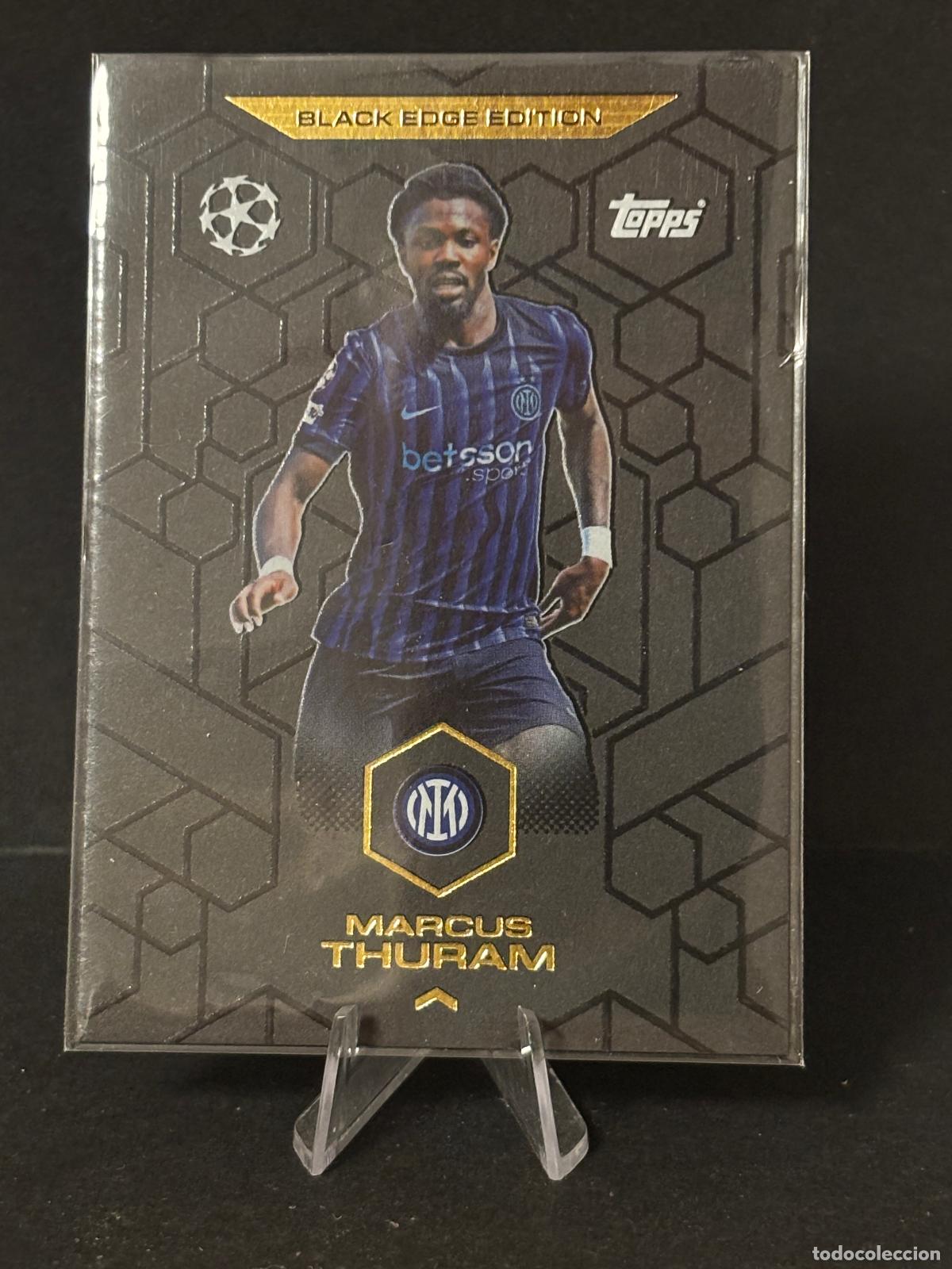 Cromos de f&uacute;tbol: BE2 BUKAYO SAKA BLACK EDGE EDITION ARSENAL MATCH ATTAX CHAMPIONS LEAGUE TOPPS 25 26 2025