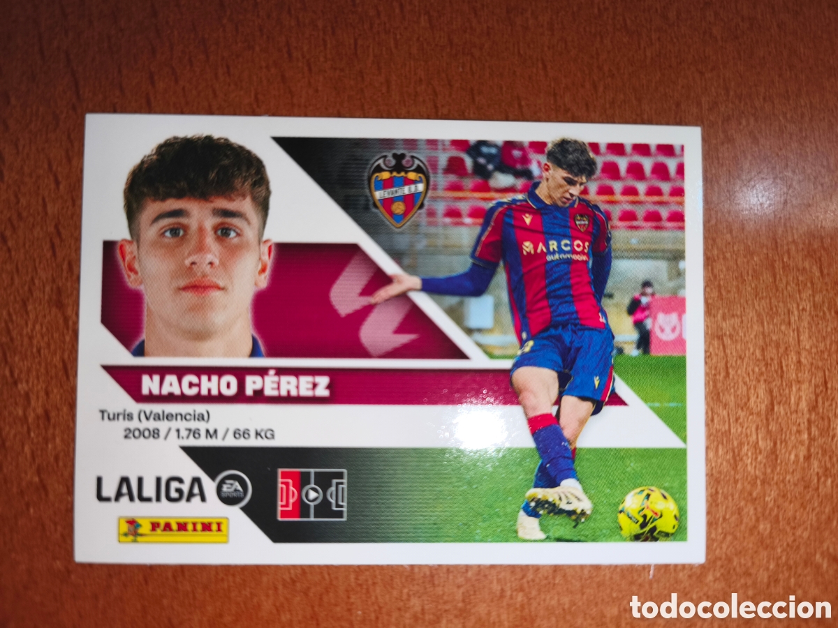 Fu&szlig;ball-Sticker: Nacho P&eacute;rez coloca n&deg;6 Bis liga este 26/27 Levante