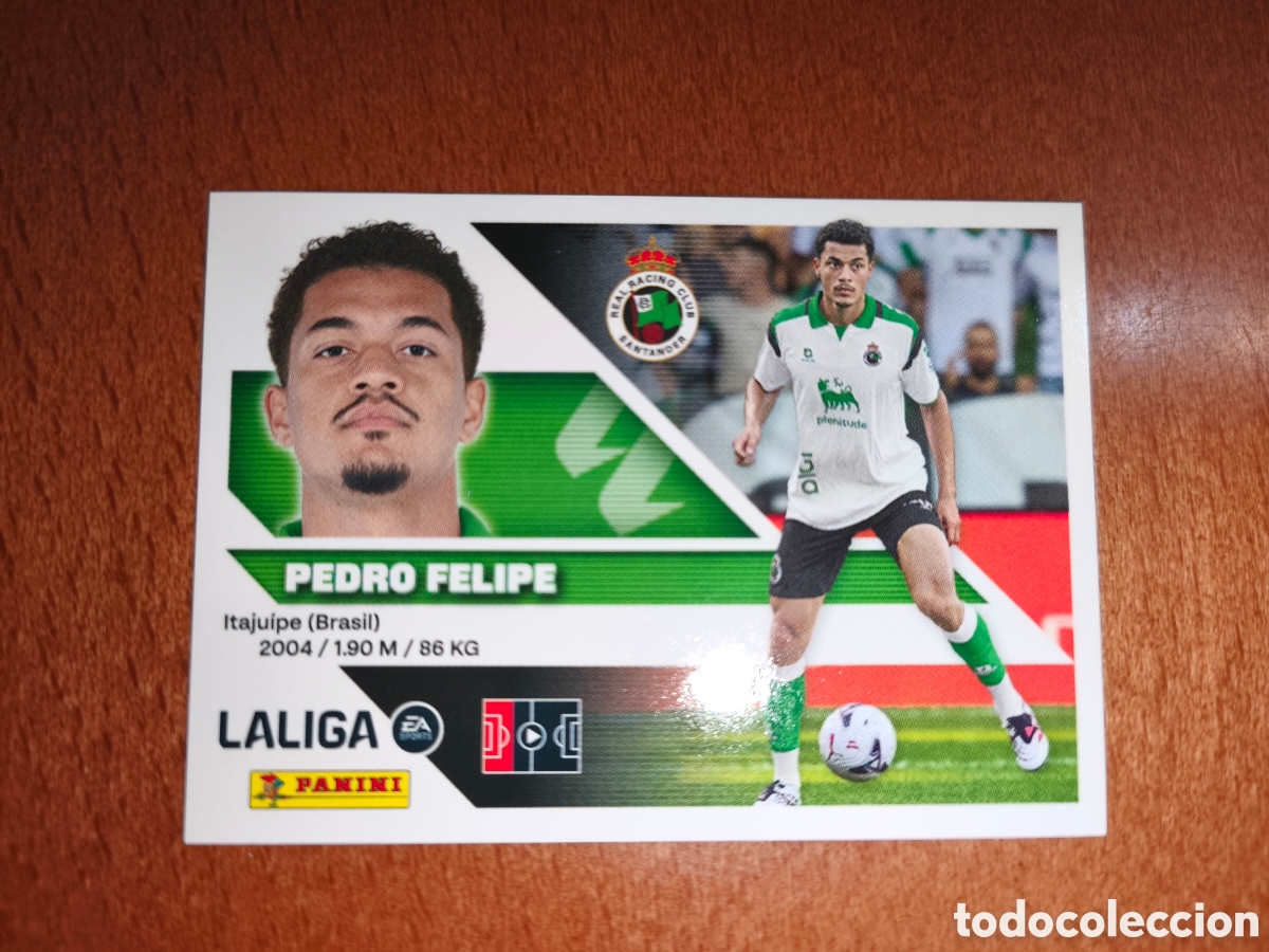 Fu&szlig;ball-Sticker: Pedro Felipe coloca n&deg;8 Bis liga este 26/27 Racing