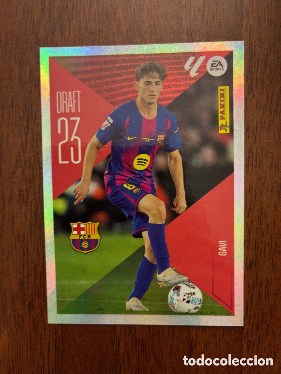 Figurine di Calcio: Cromo N&ordm; 8 Gavi (DRAFT 23 Metalizado) - FC Barcelona - Colecci&oacute;n Este Panini Liga 2026-27