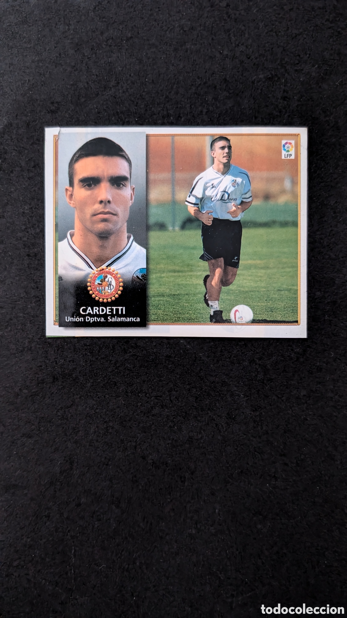Fu&szlig;ball-Sticker: CARDETTI SALAMANCA FICHAJE 26 LIGA ESTE 1998/99 98 99 RECORTADO