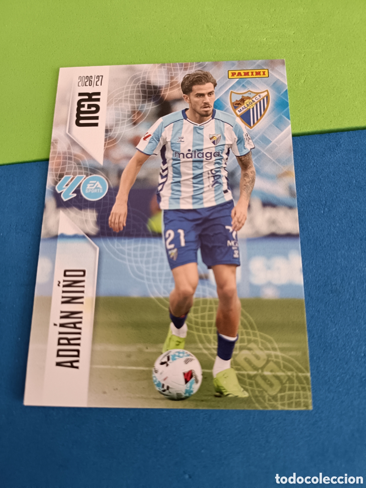 Cromos de f&uacute;tbol: PANINI 2026 2027 MGK MEGACRACKS 25 Aniversario - M&aacute;laga 250 Adri&aacute;n Ni&ntilde;o