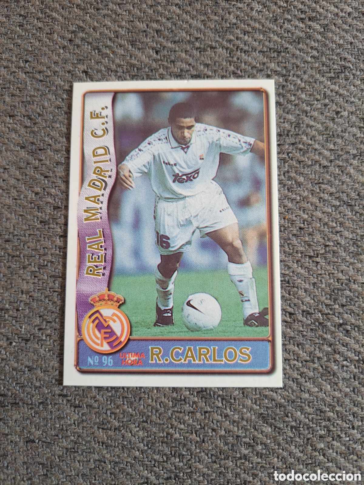 Cromos de f&uacute;tbol: Roberto Carlos.(&Uacute;ltima Hora) N&deg;96. Real Madrid. Mundicromo Liga 96-97.