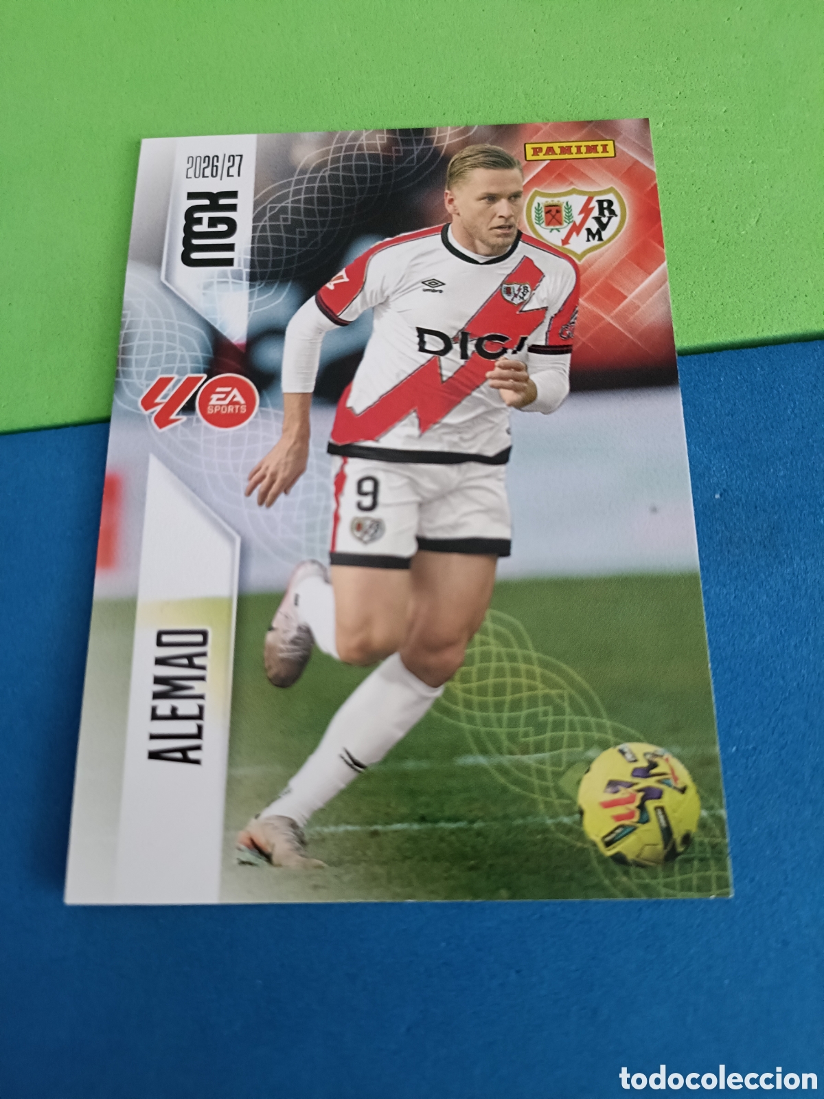 Cromos de f&uacute;tbol: PANINI 2026 2027 MGK MEGACRACKS 25 Aniversario - Rayo Vallecano 306 Alemao