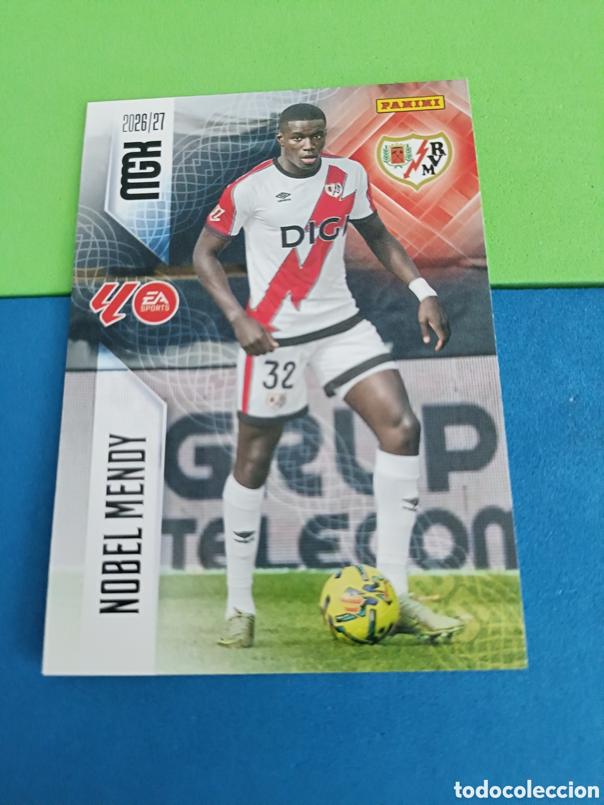 Cromos de f&uacute;tbol: PANINI 2026 2027 MGK MEGACRACKS 25 Aniversario - Rayo Vallecano 295 Nobel Mendy