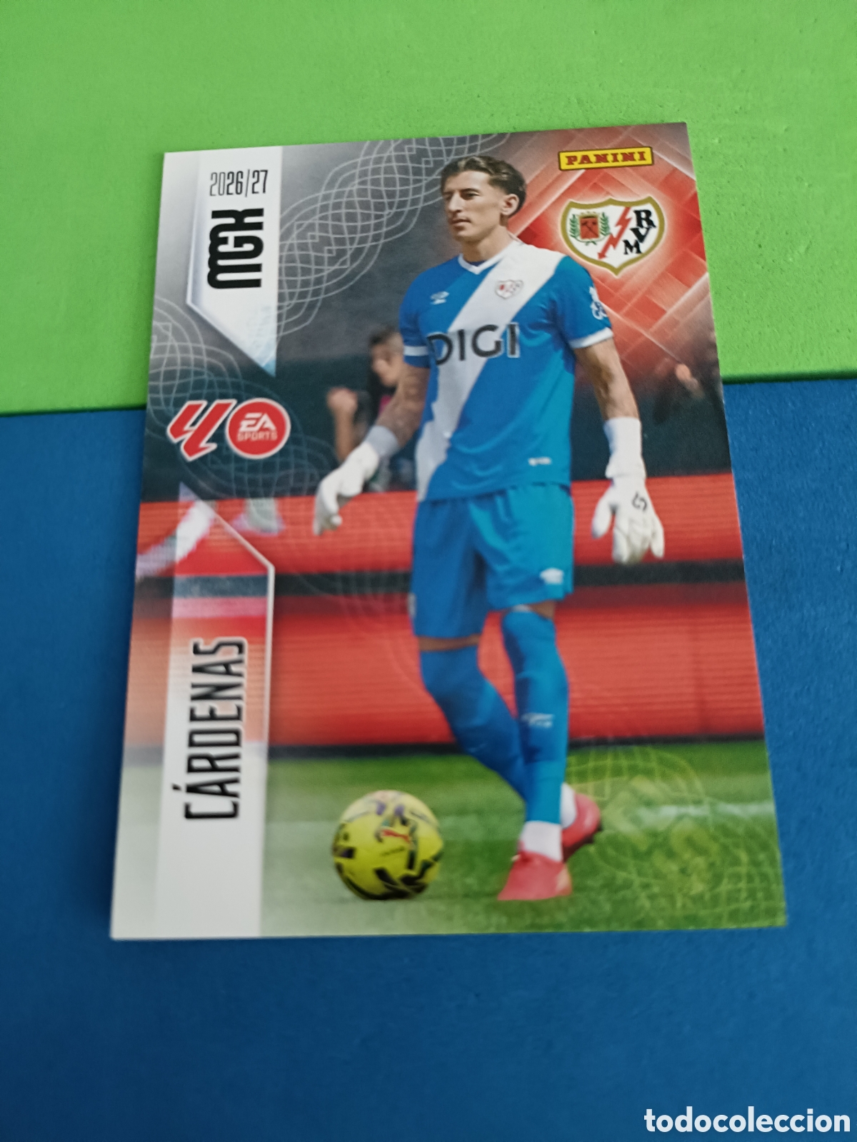 Cromos de f&uacute;tbol: PANINI 2026 2027 MGK MEGACRACKS 25 Aniversario - Rayo Vallecano 291 C&aacute;rdenas