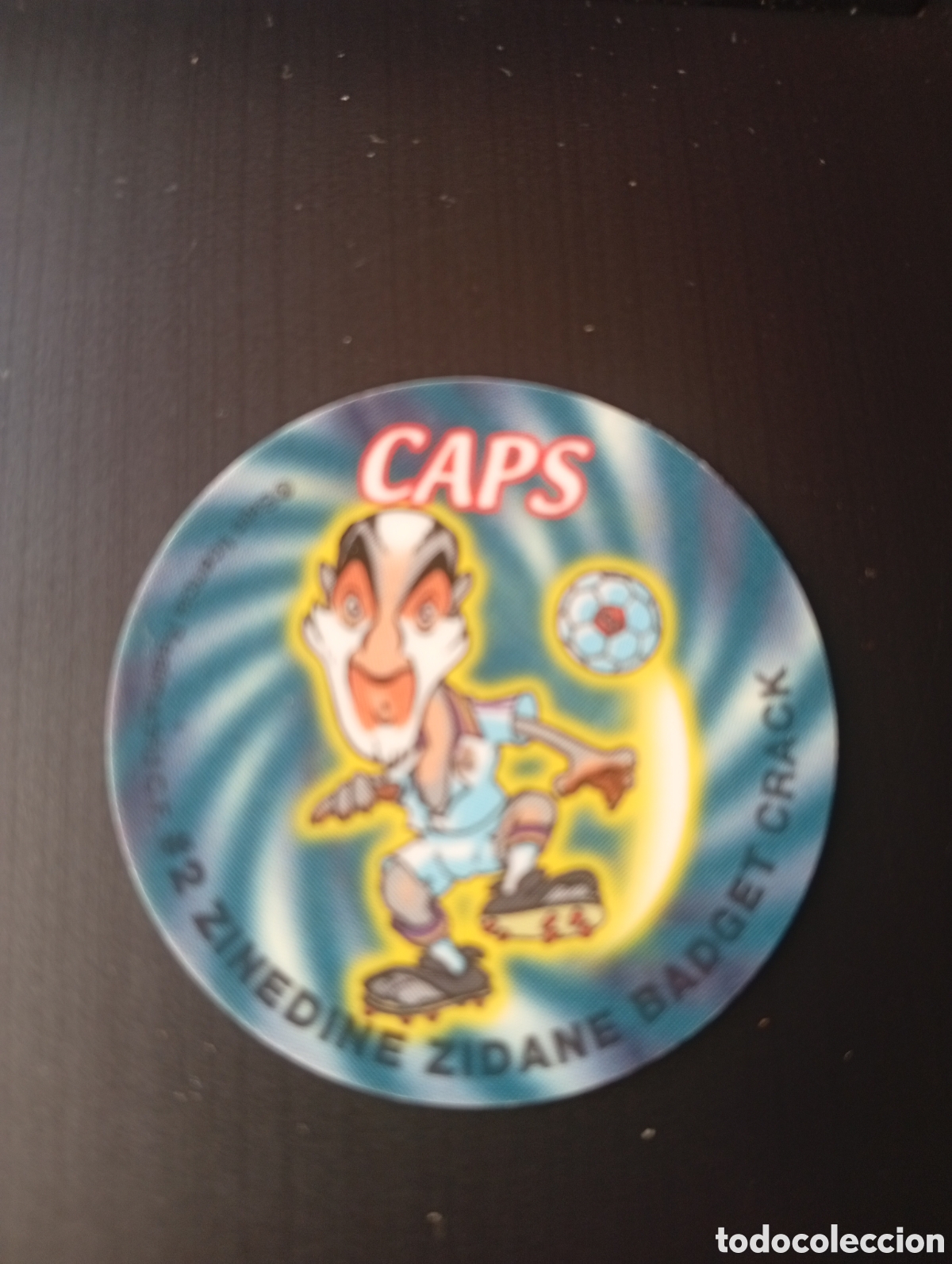 Cromos de f&uacute;tbol: COLECCI&Oacute;N TAZOS AS REAL MADRID CLUB DE F&Uacute;TBOL CAPS TAZO POGS N&ordm; 62 #2 ZINEDINE ZIDANE BADGET CRACK