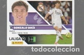 Cromos de f&uacute;tbol: CROMO DE LA LIGA DE F&Uacute;TBOL EDITO ESTE Y PANINI GONZALO GARCIA REAL MADRID N&ordm; 17 DE LIGA 2026 / 27