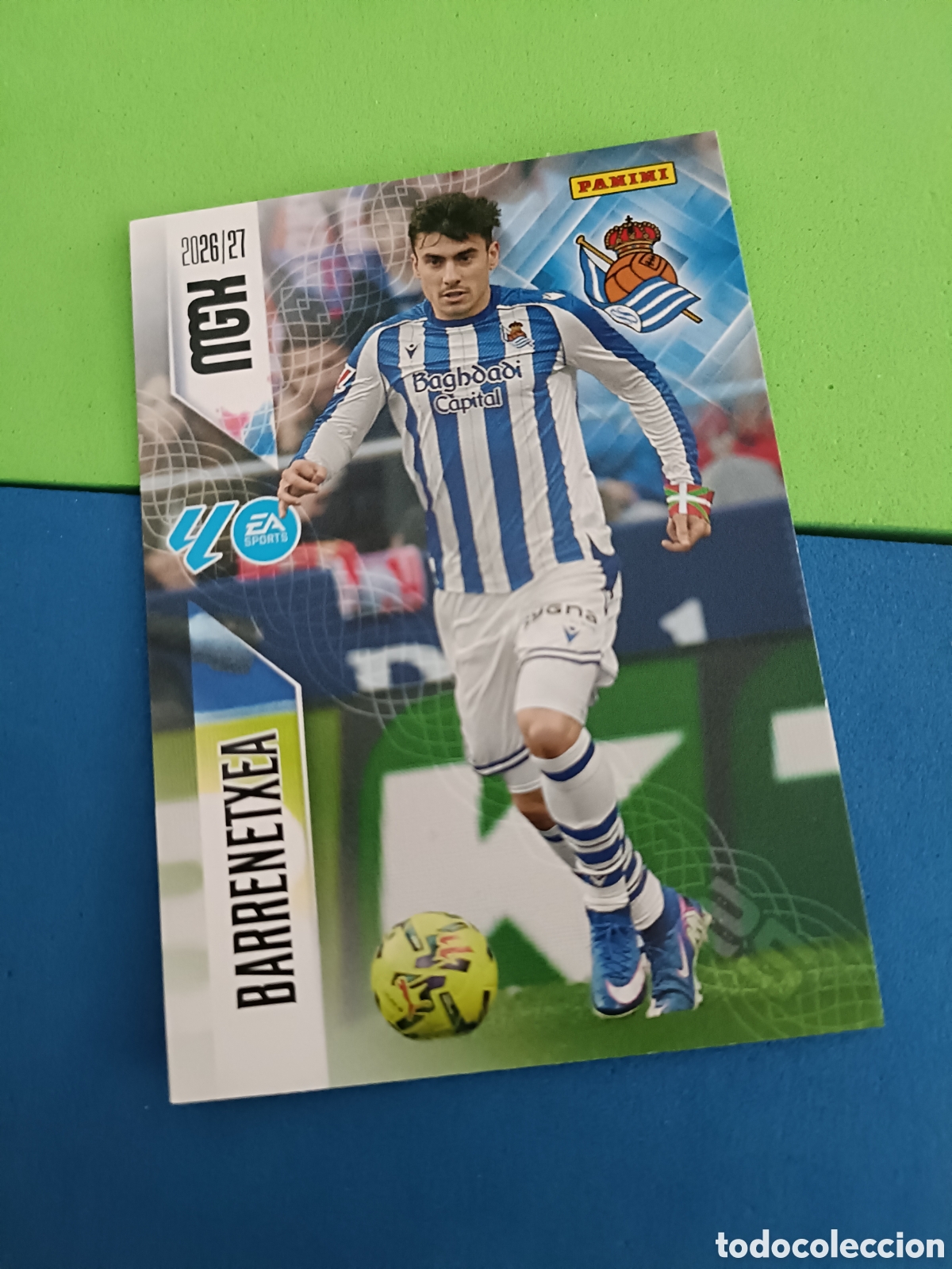Cromos de f&uacute;tbol: PANINI 2026 2027 MGK MEGACRACKS 25 Aniversario - Real Sociedad 321 Barrenetxea