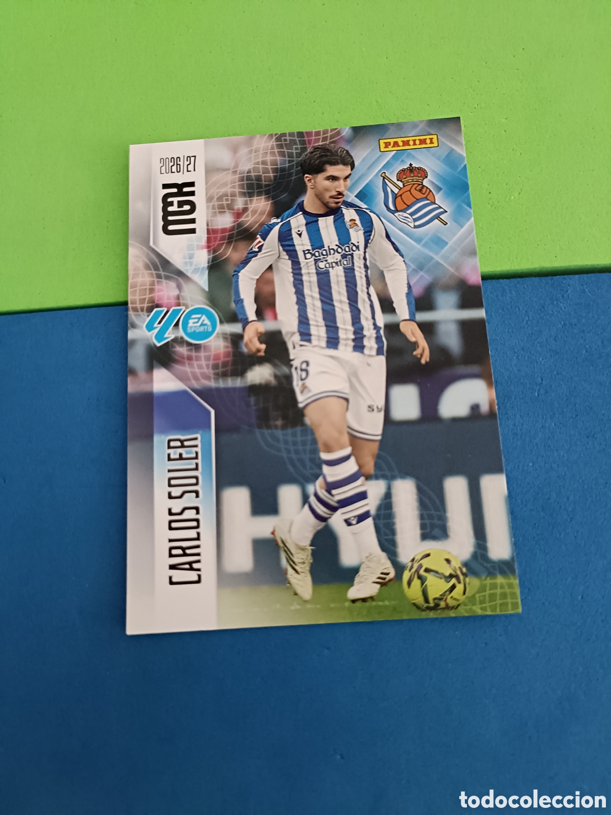 Cromos de f&uacute;tbol: PANINI 2026 2027 MGK MEGACRACKS 25 Aniversario - Real Sociedad 319 Carlos Soler