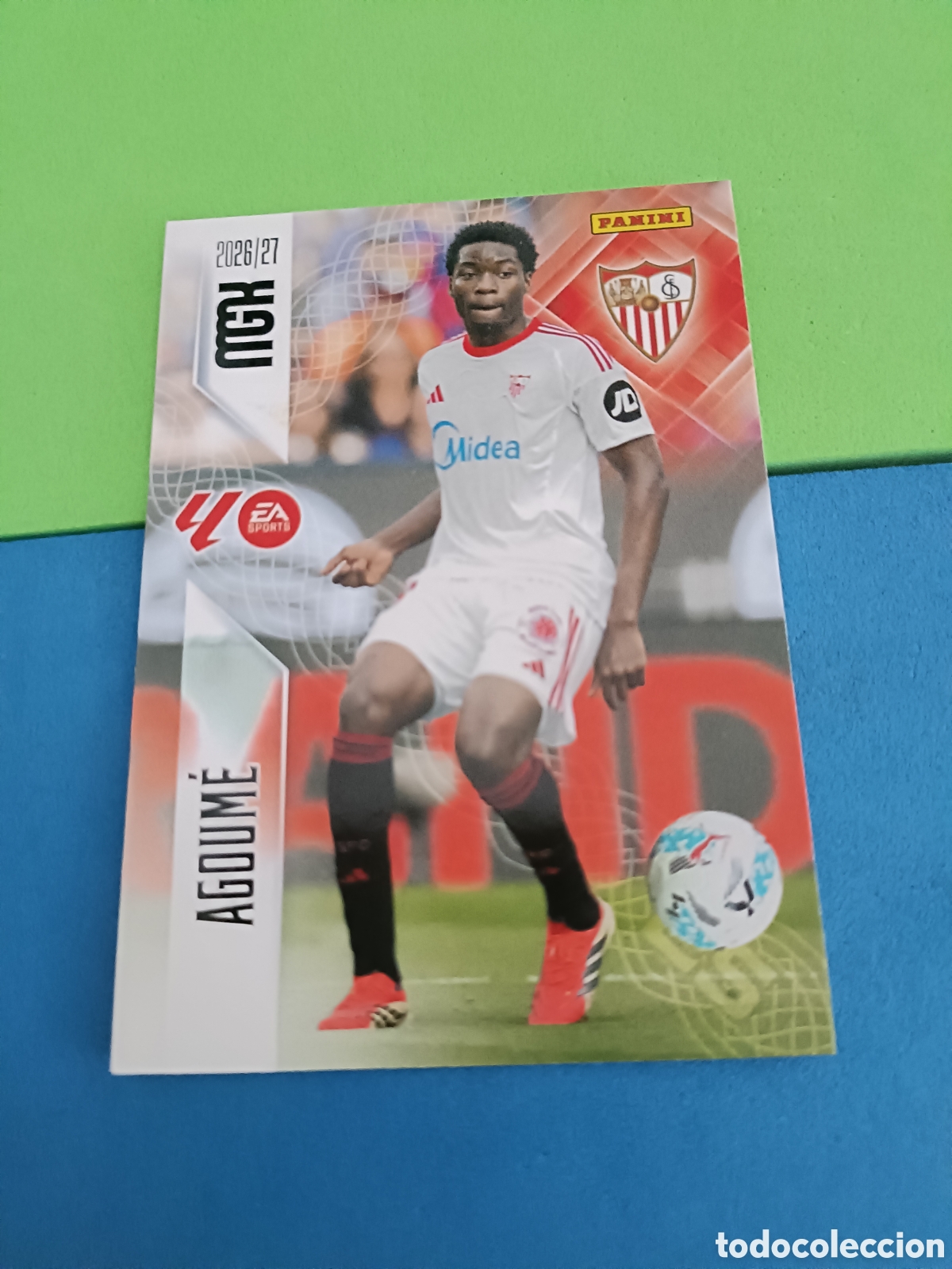 Cromos de f&uacute;tbol: PANINI 2026 2027 MGK MEGACRACKS 25 Aniversario - Sevilla 335 Agoume