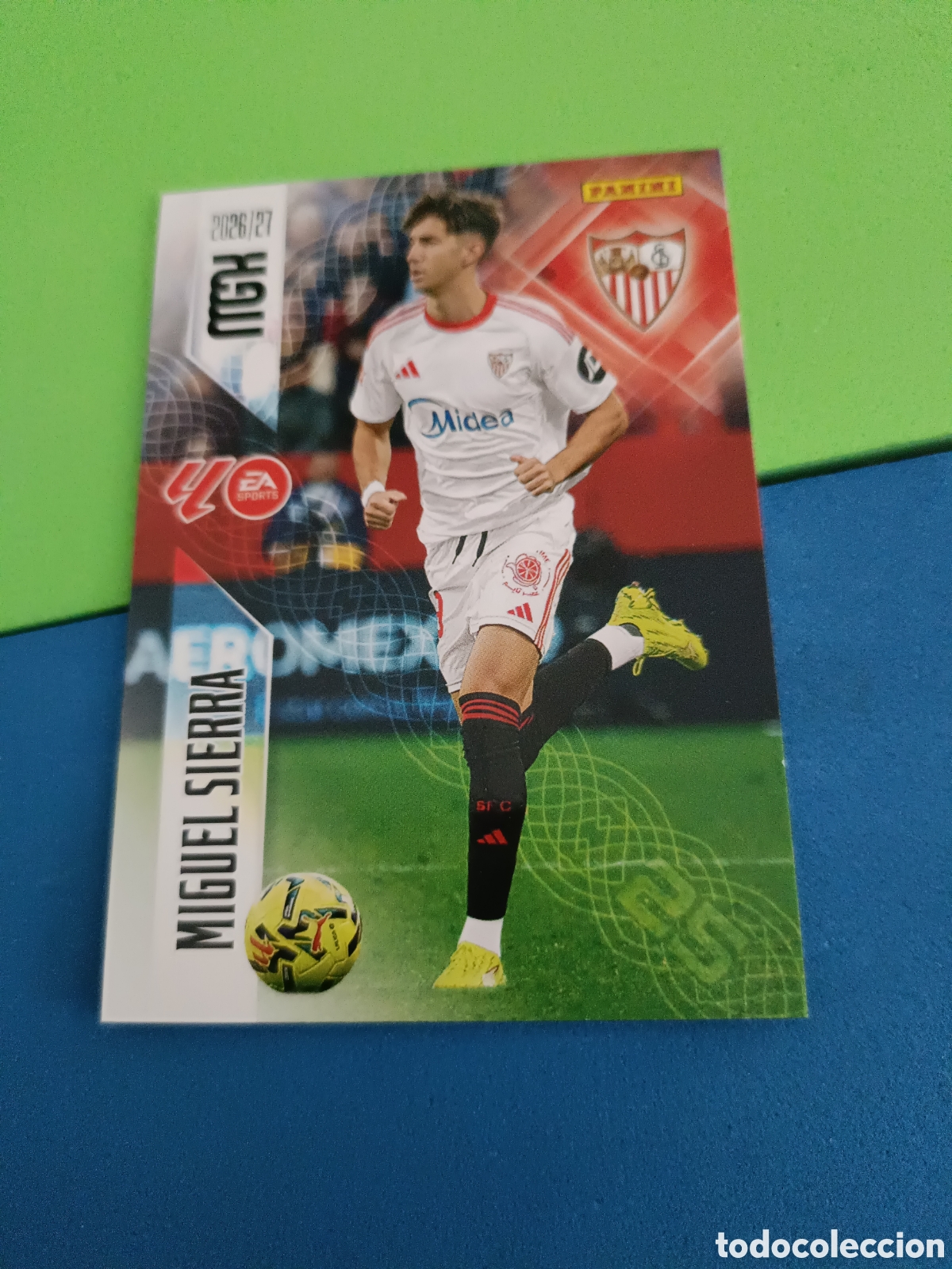 Cromos de f&uacute;tbol: PANINI 2026 2027 MGK MEGACRACKS 25 Aniversario - Sevilla 338 Miguel Sierra
