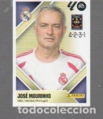 Cromos de f&uacute;tbol: CROMO DE LA LIGA DE F&Uacute;TBOL EDITO ESTE Y PANINI JOS&Eacute; MOURINHO REAL MADRID N&ordm; 2 DE LIGA 2026 / 27