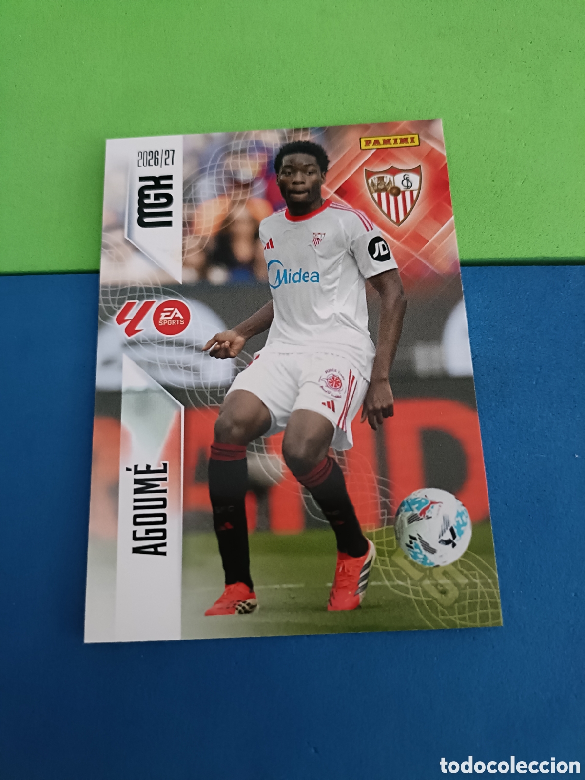 Cromos de f&uacute;tbol: PANINI 2026 2027 MGK MEGACRACKS 25 Aniversario - Sevilla 335 Agoume
