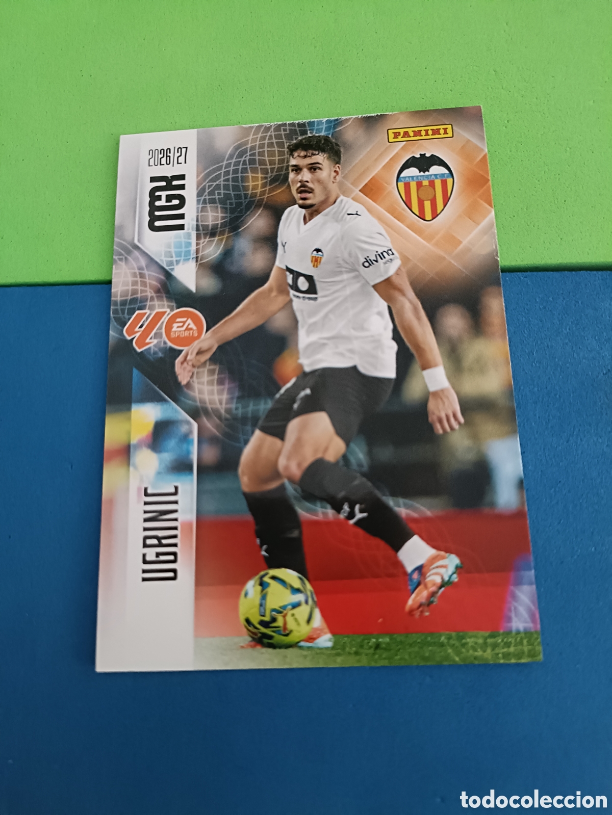 Fu&szlig;ball-Sticker: PANINI 2026 2027 MGK MEGACRACKS 25 Aniversario - Valencia 356 Ugrinic