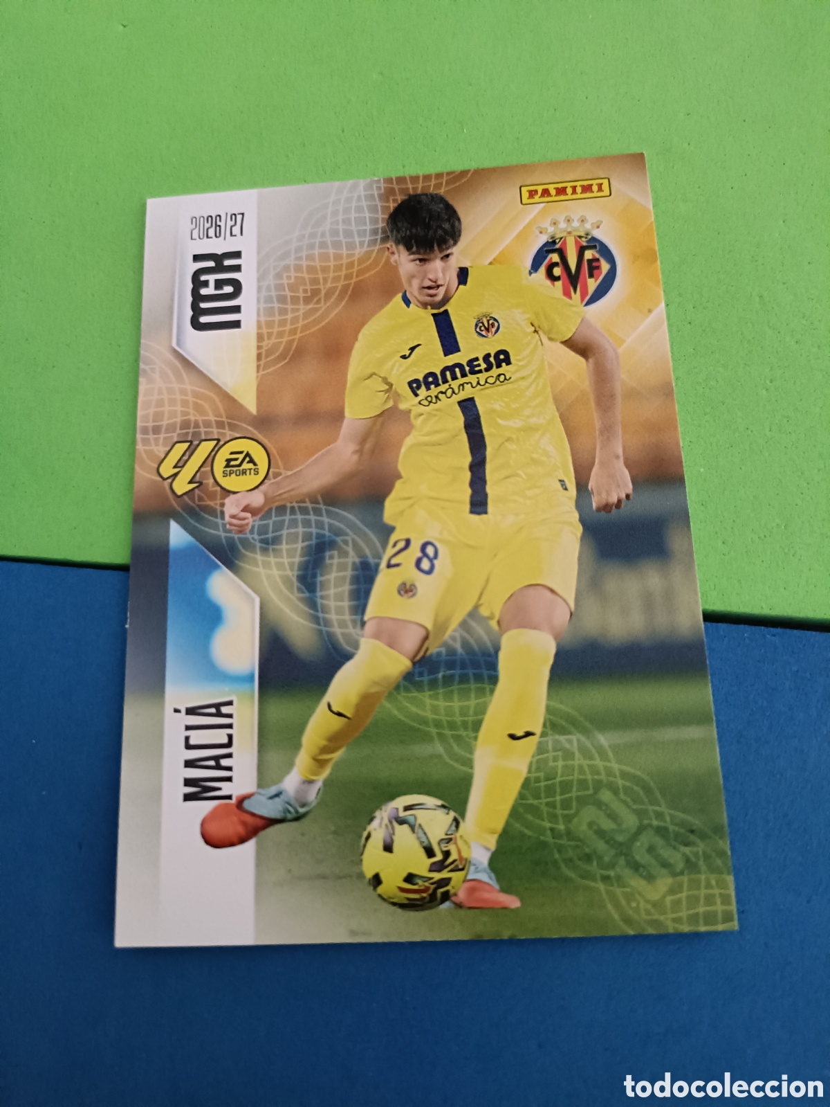 Cromos de f&uacute;tbol: PANINI 2026 2027 MGK MEGACRACKS 25 Aniversario - Villarreal 371 Macia