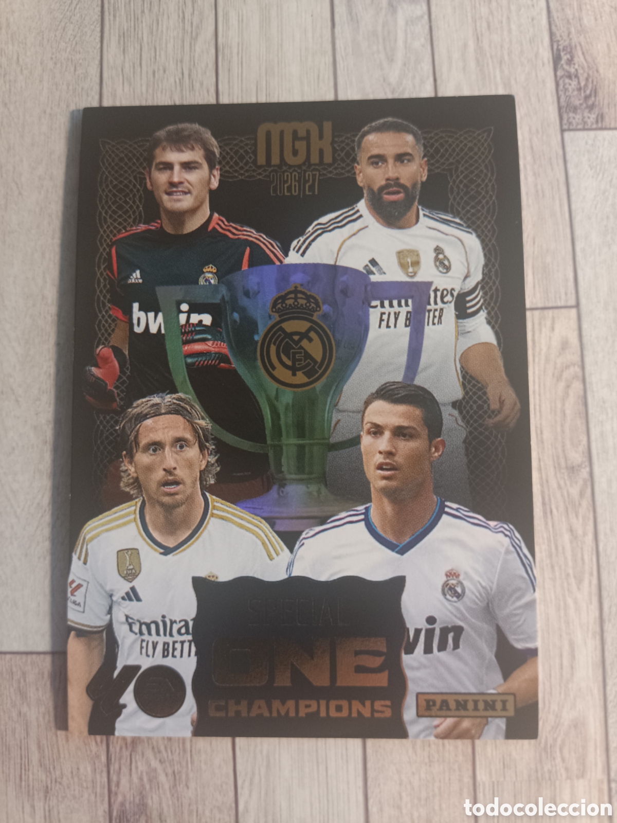 Cartes &agrave; collectionner de Football: SPECIAL ONE CHAMPIONS REAL MADRID CRISTIANO RONALDO MODRIC MEGACRACKS MGK 26 27 PANINI 2026 2027