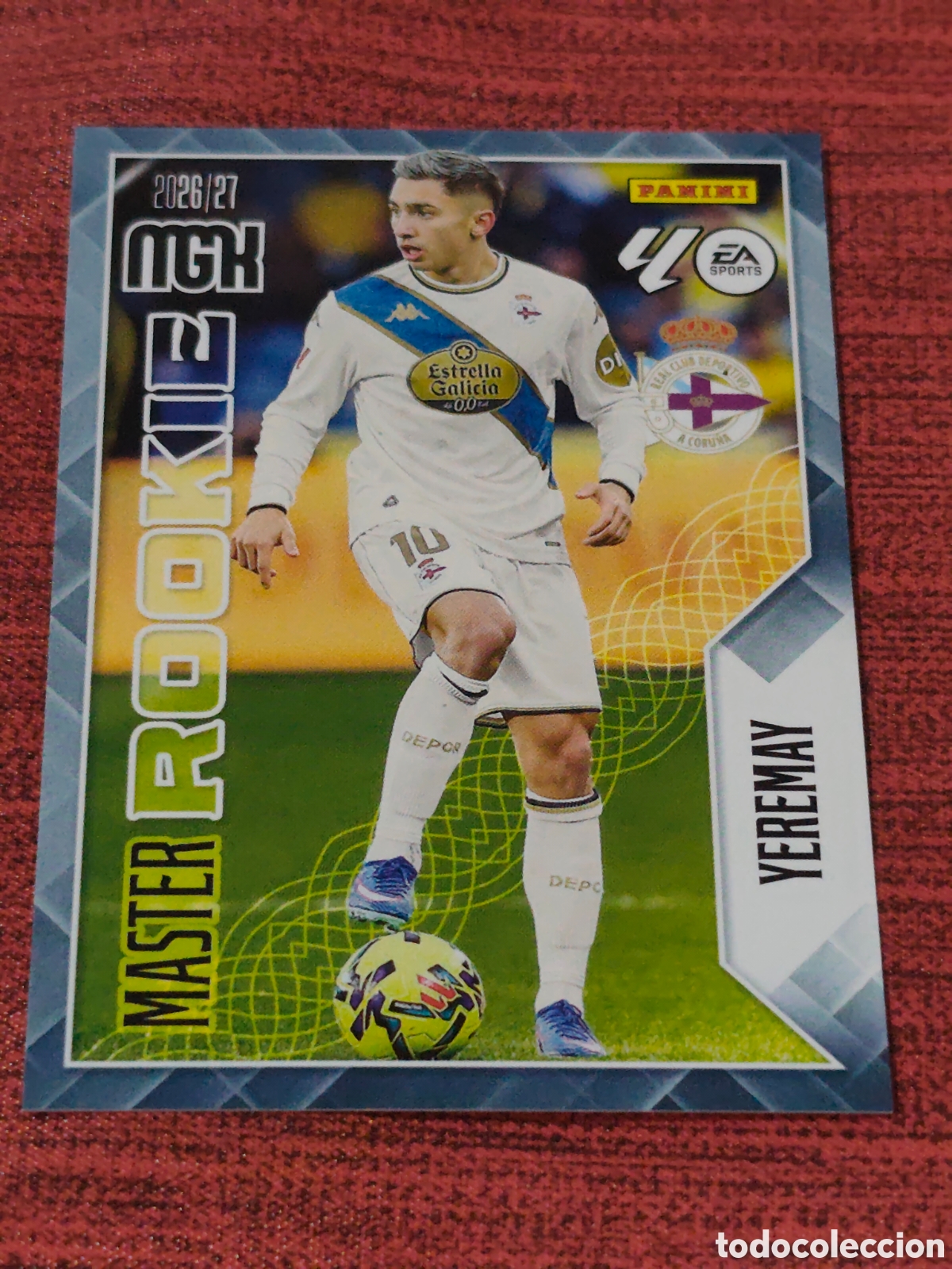 Cartes &agrave; collectionner de Football: MASTER ROOKIE 423 YEREMAY DEPORTIVO MEGACRACKS 2026 2027