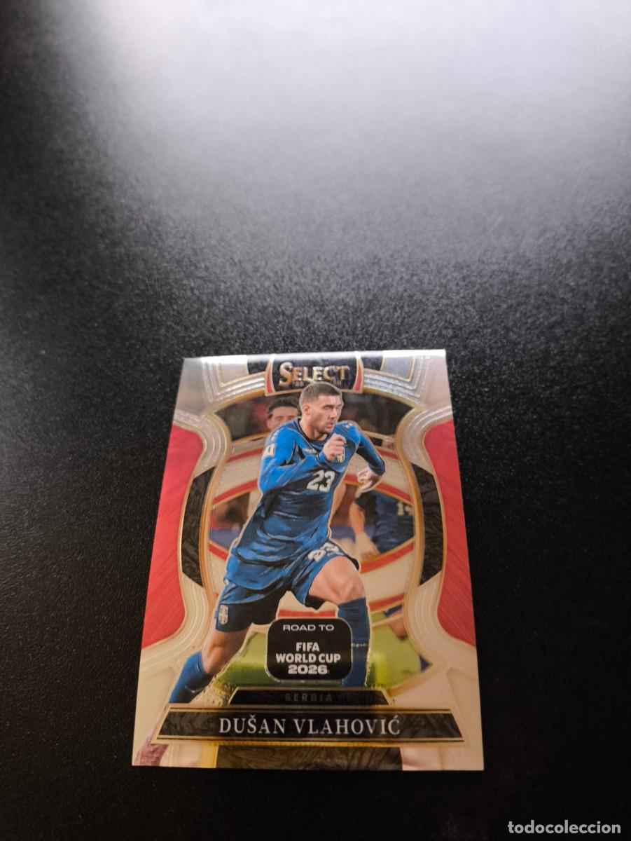 Fu&szlig;ball-Sticker: 54 Dusan Vlahovic SERBIA TERRACE PANINI SELECT ROAD TO FIFA WORLD CUP MUNDIAL 2026 NO LIGA ESTE