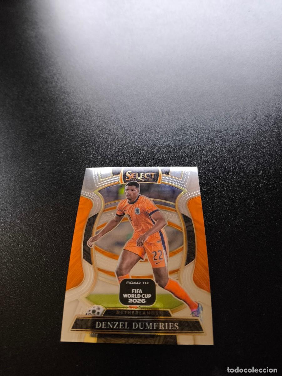 Cromos de f&uacute;tbol: 88 Denzel Dumfries Netherlands TERRACE PANINI SELECT ROAD TO FIFA WORLD CUP MUNDIAL 2026 N LIGA ESTE