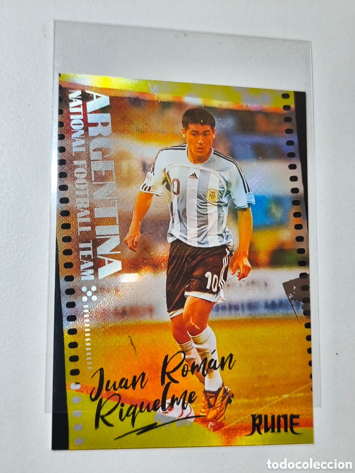 Cromos de f&uacute;tbol: Riquelme Argentina Herock Rune 2026