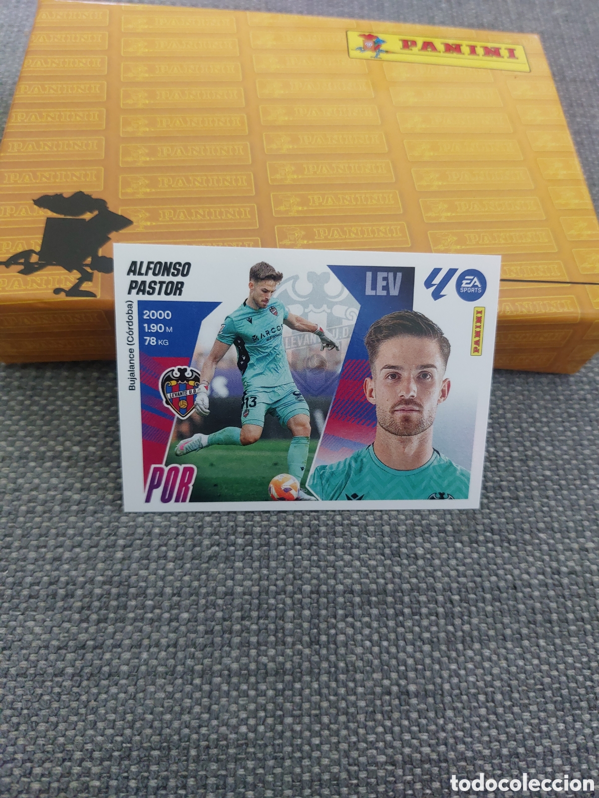 Cromos de f&uacute;tbol: 4 ALFONSO PASTOR LEVANTE PANINI LIGA ESTE 25 26 2025 2026